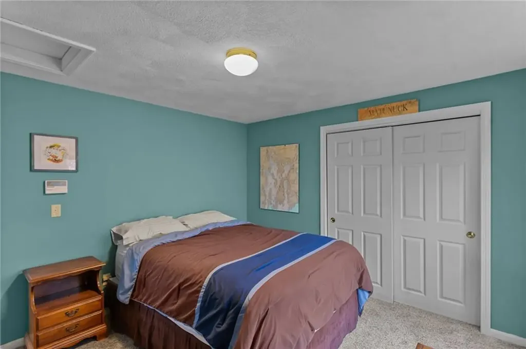 31 Chestnut Street Cumberland RI 02864