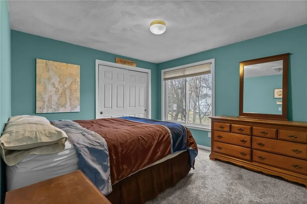 31 Chestnut Street Cumberland RI 02864