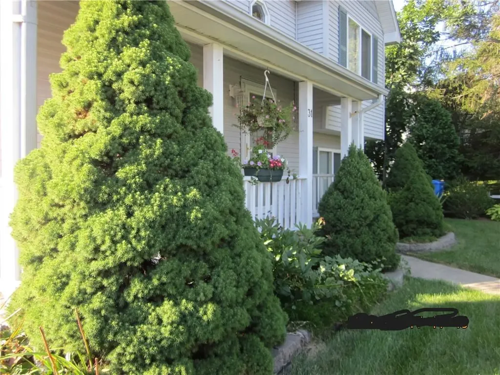 31 Chestnut Street Cumberland RI 02864