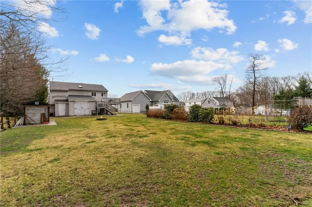 31 Chestnut Street Cumberland RI 02864