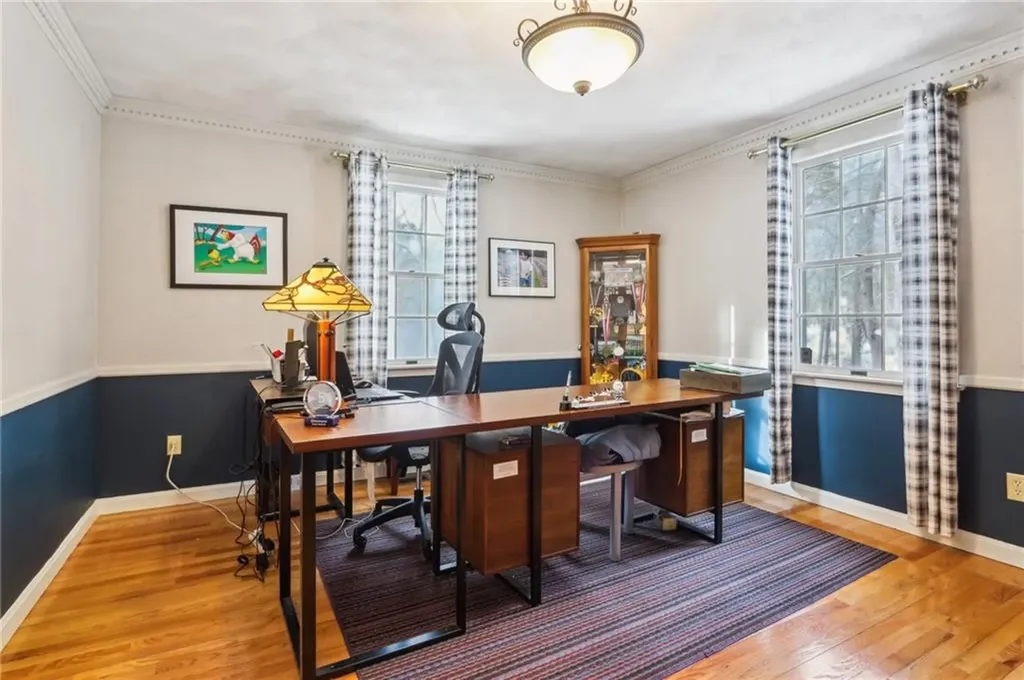 131 Larchwood Drive Warwick RI 02886
