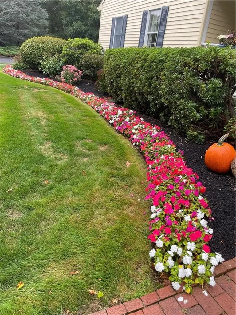 131 Larchwood Drive Warwick RI 02886