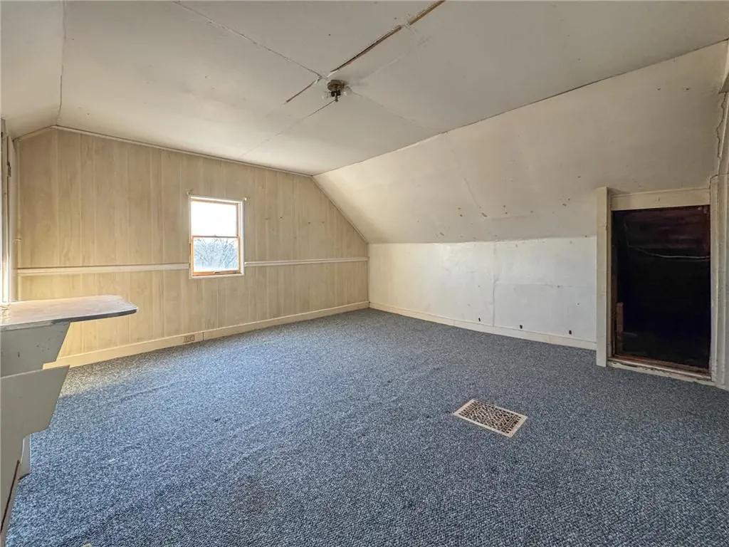 34 Smithfield Road Woonsocket RI 02895