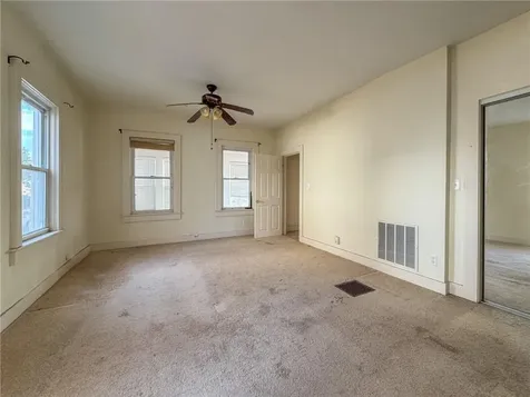 34 Smithfield Road Woonsocket RI 02895