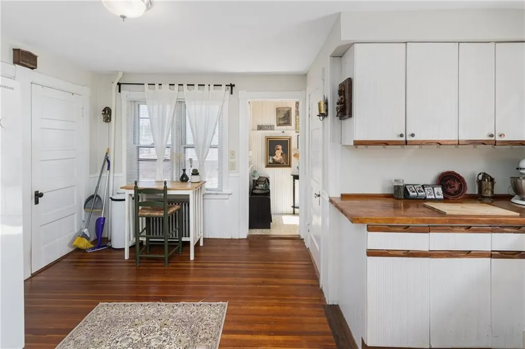161 Rathbun Street Coventry RI 02816
