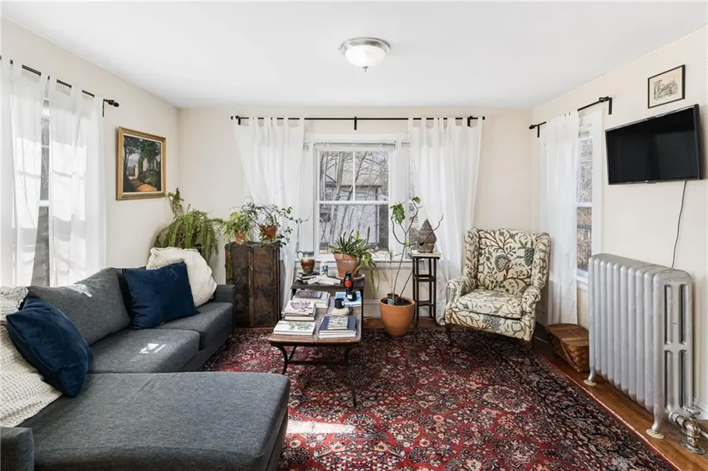161 Rathbun Street Coventry RI 02816