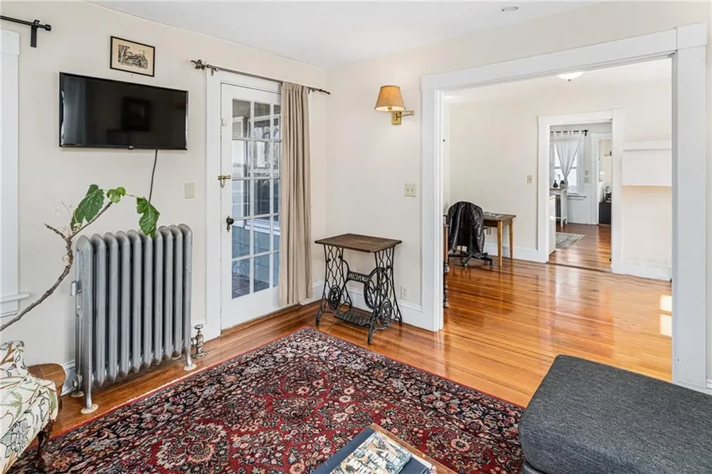 161 Rathbun Street Coventry RI 02816