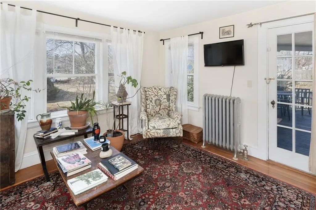 161 Rathbun Street Coventry RI 02816