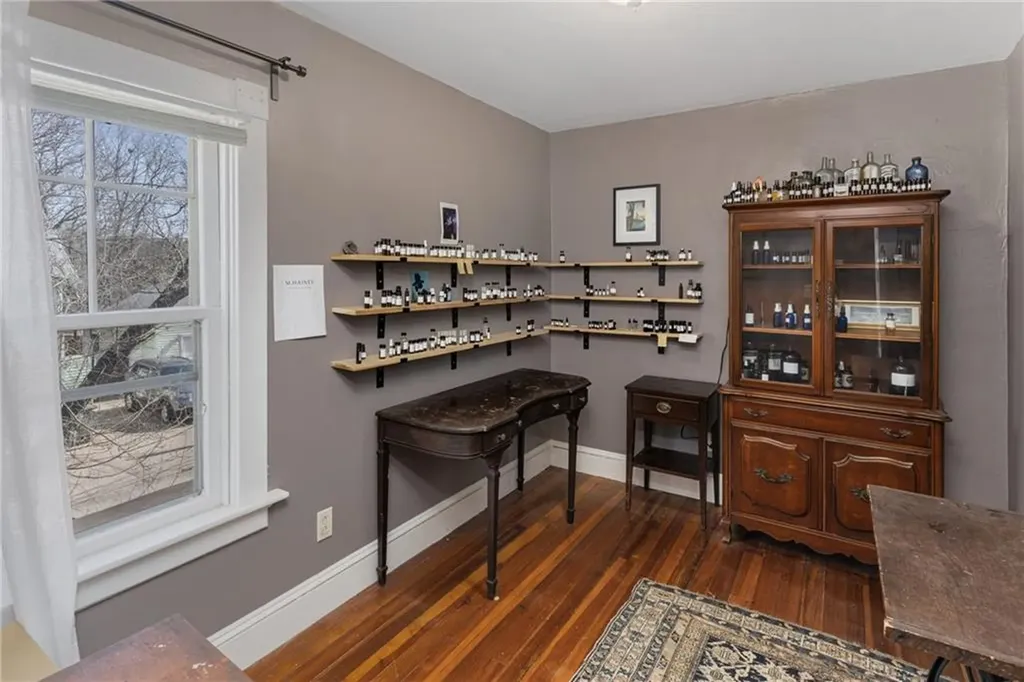 161 Rathbun Street Coventry RI 02816