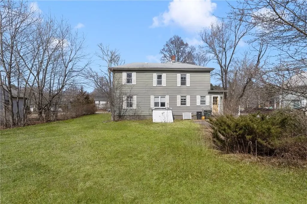 161 Rathbun Street Coventry RI 02816