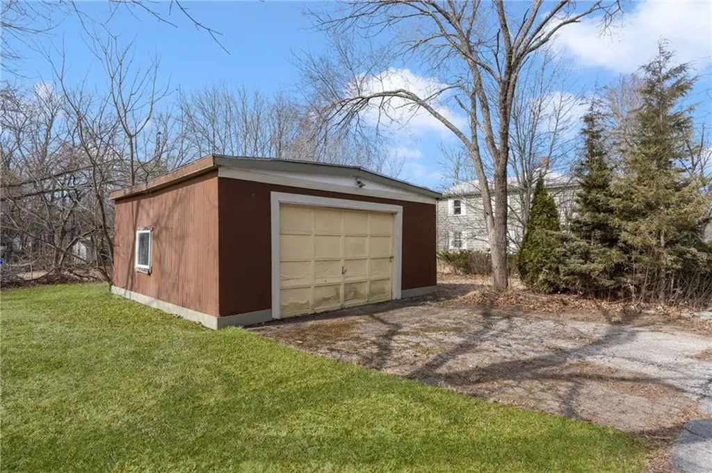 161 Rathbun Street Coventry RI 02816