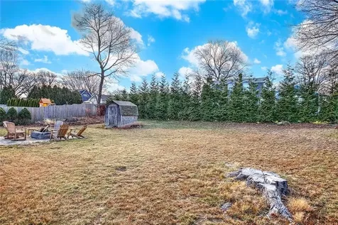 4 Hillcrest Avenue Smithfield RI 02828