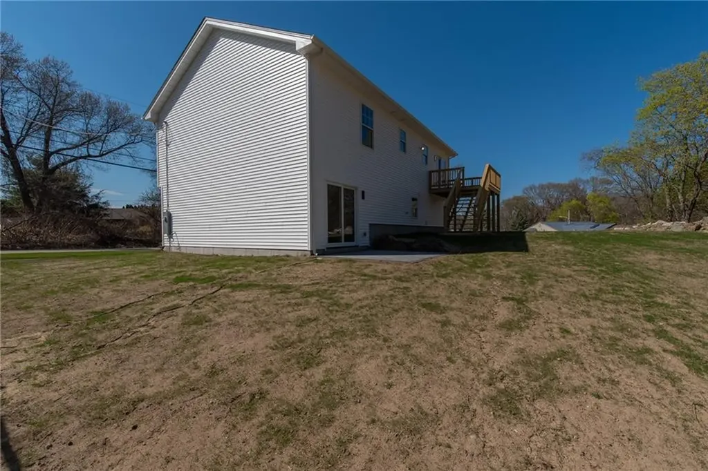 9 Ludlow Street Johnston RI 02919