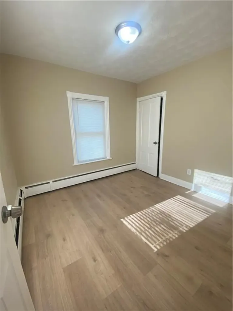 47 Urban Avenue Pawtucket RI 02860