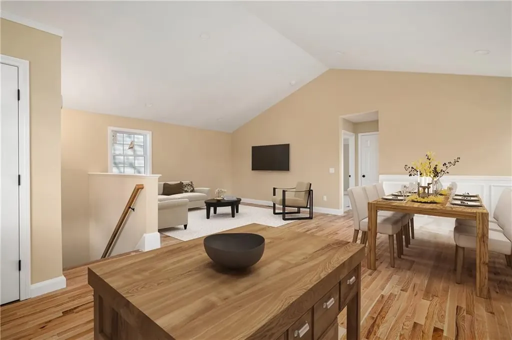 814 Elm Street Woonsocket RI 02895