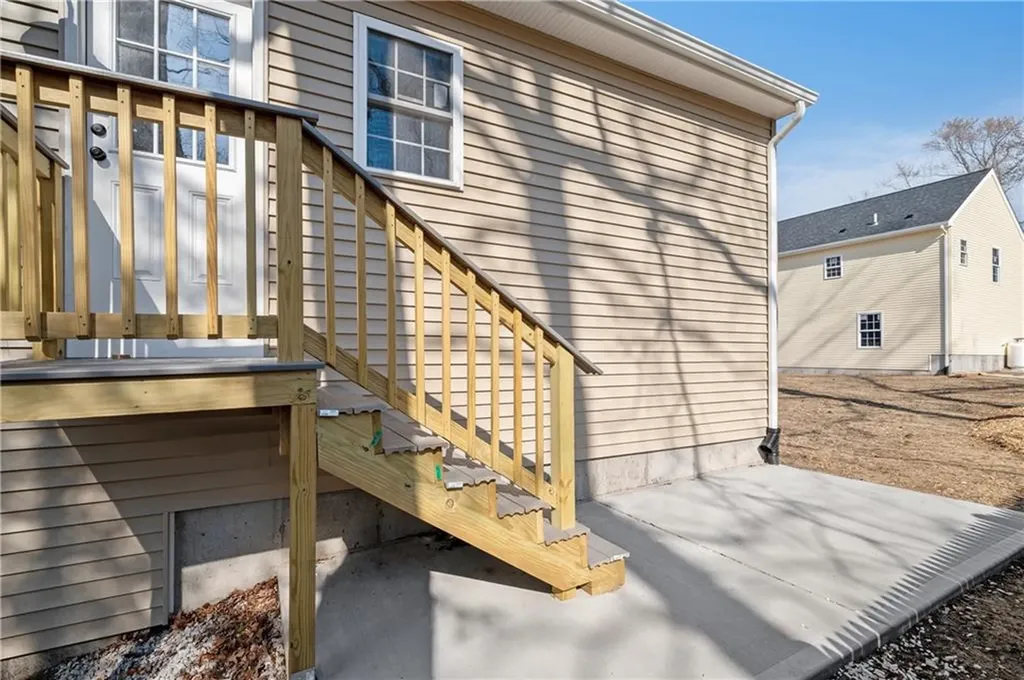 814 Elm Street Woonsocket RI 02895