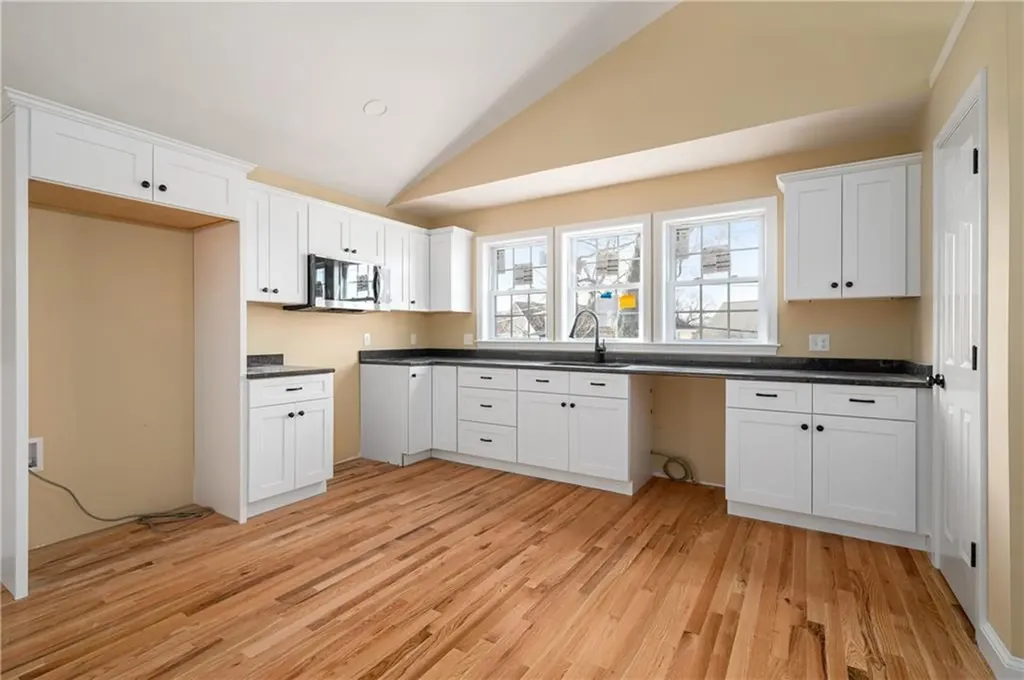 814 Elm Street Woonsocket RI 02895