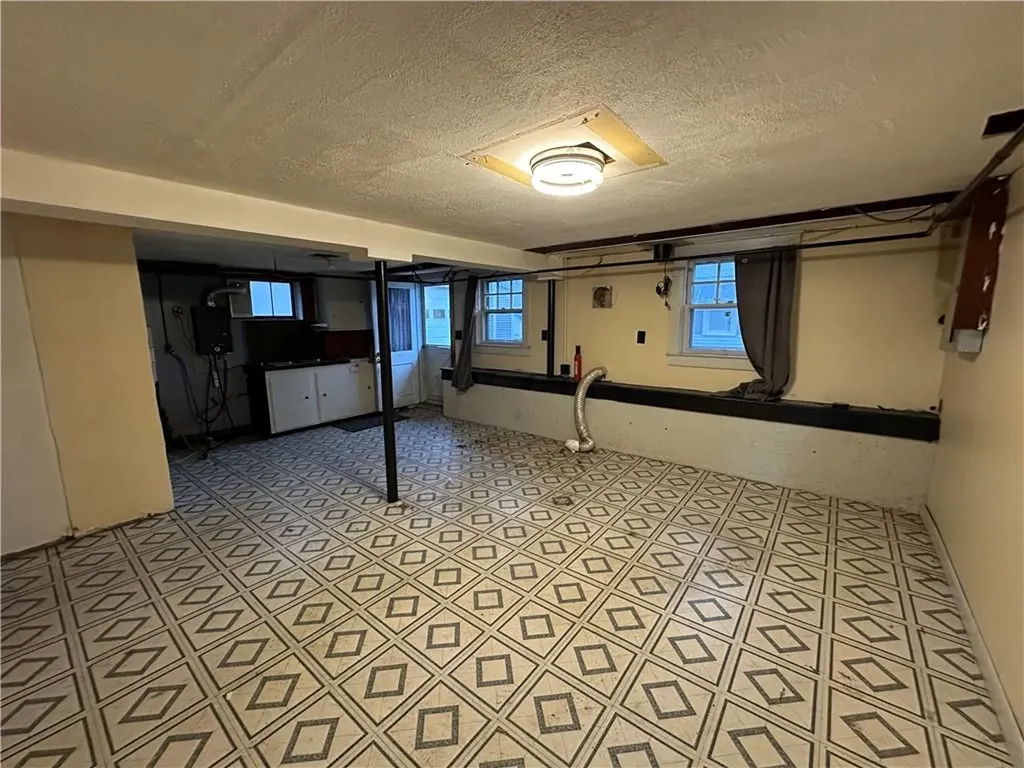 7 Valley View Drive West Warwick RI 02893