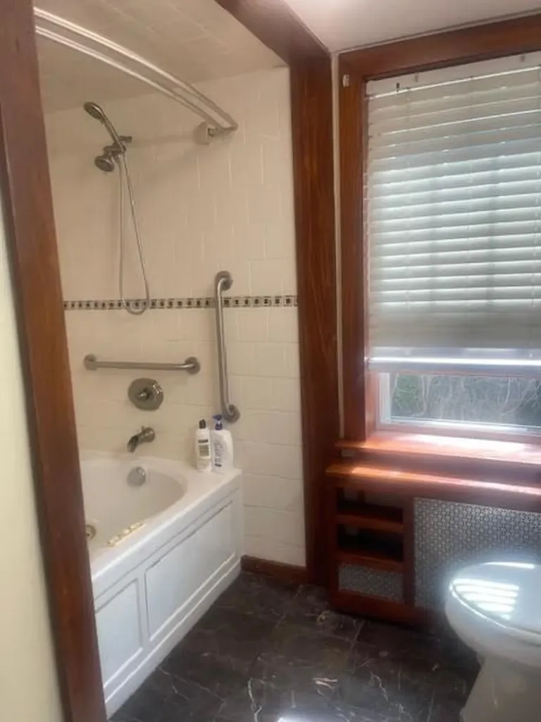 420 Webster Avenue Cranston RI 02920