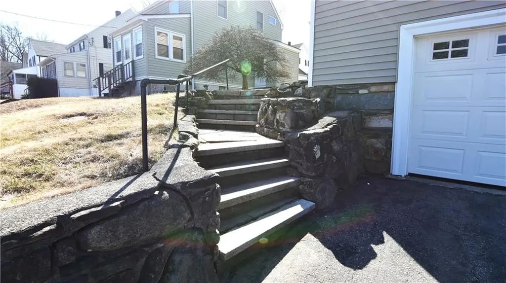 58 Cherry Hill Avenue Woonsocket RI 02895