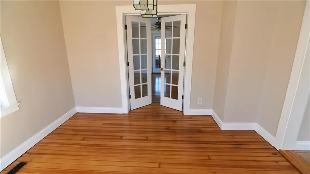 58 Cherry Hill Avenue Woonsocket RI 02895