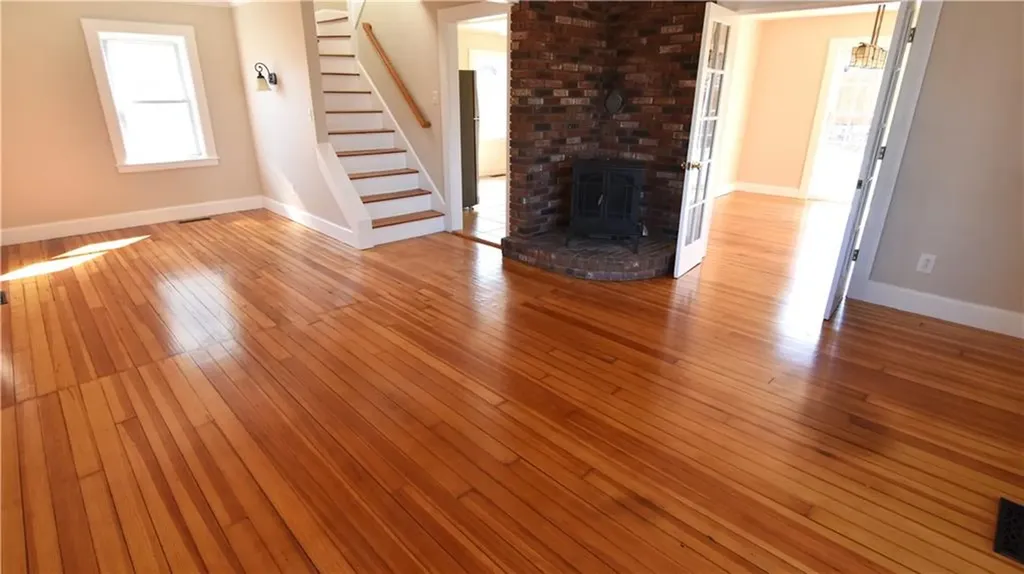 58 Cherry Hill Avenue Woonsocket RI 02895