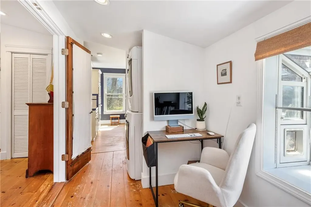 161 Freeborn Street Portsmouth RI 02871