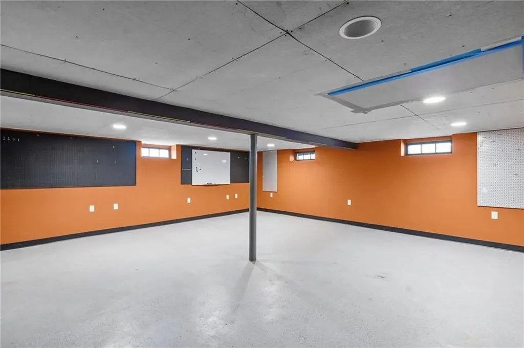22 Elmwood Drive Bristol RI 02809