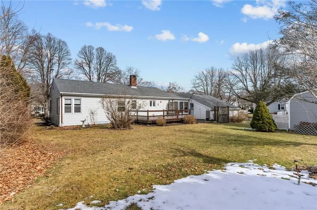 22 Elmwood Drive Bristol RI 02809