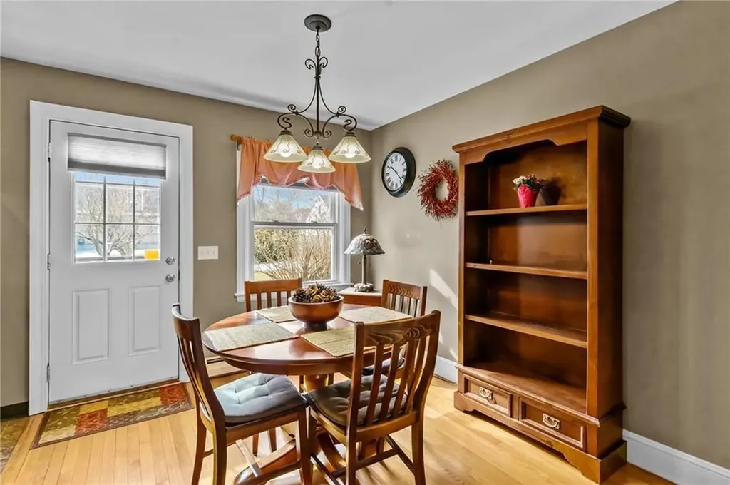 22 Elmwood Drive Bristol RI 02809
