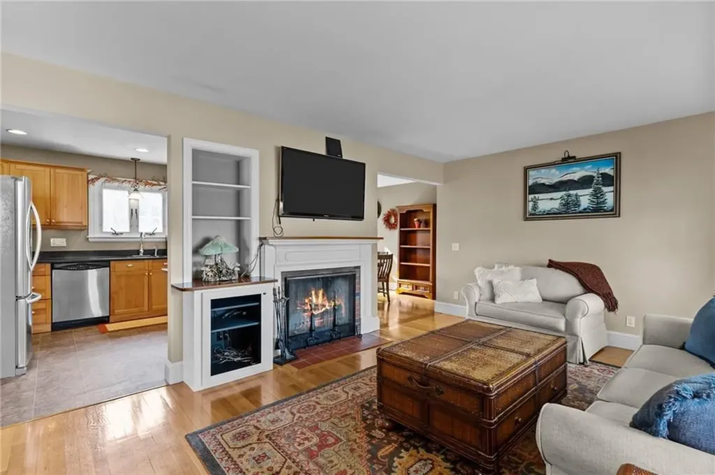 22 Elmwood Drive Bristol RI 02809