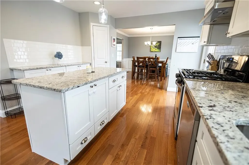 88 Phillip Avenue Cumberland RI 02864