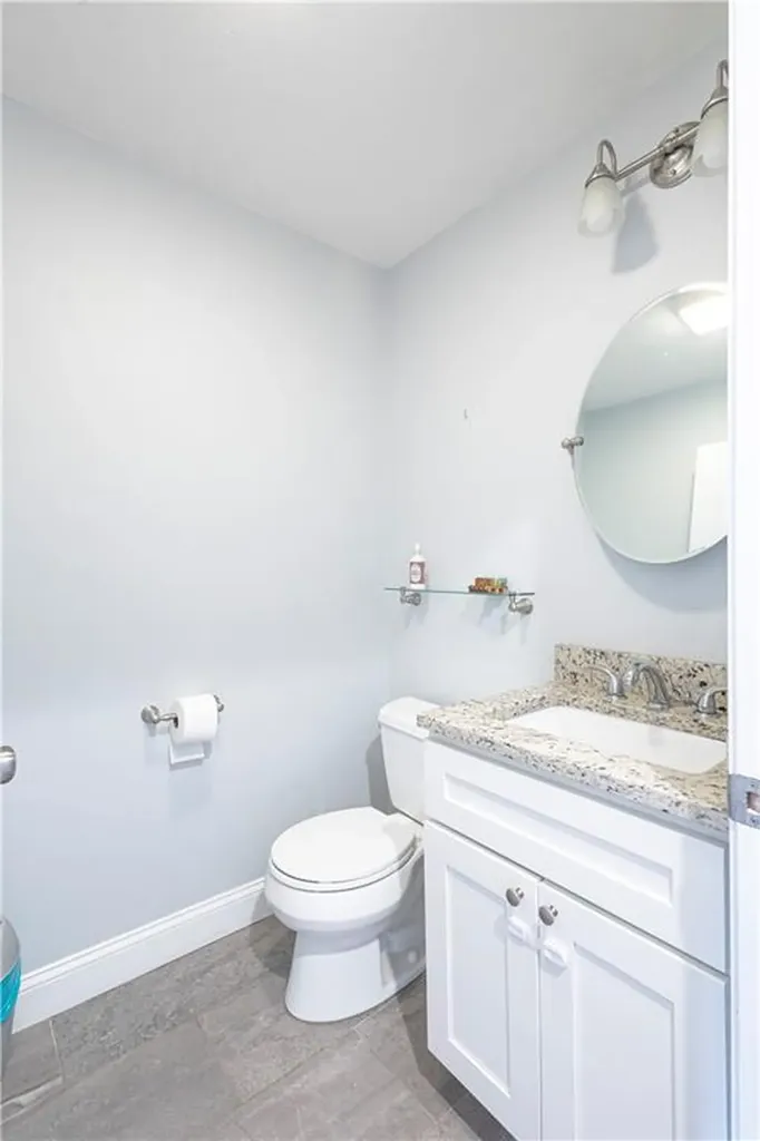 88 Phillip Avenue Cumberland RI 02864