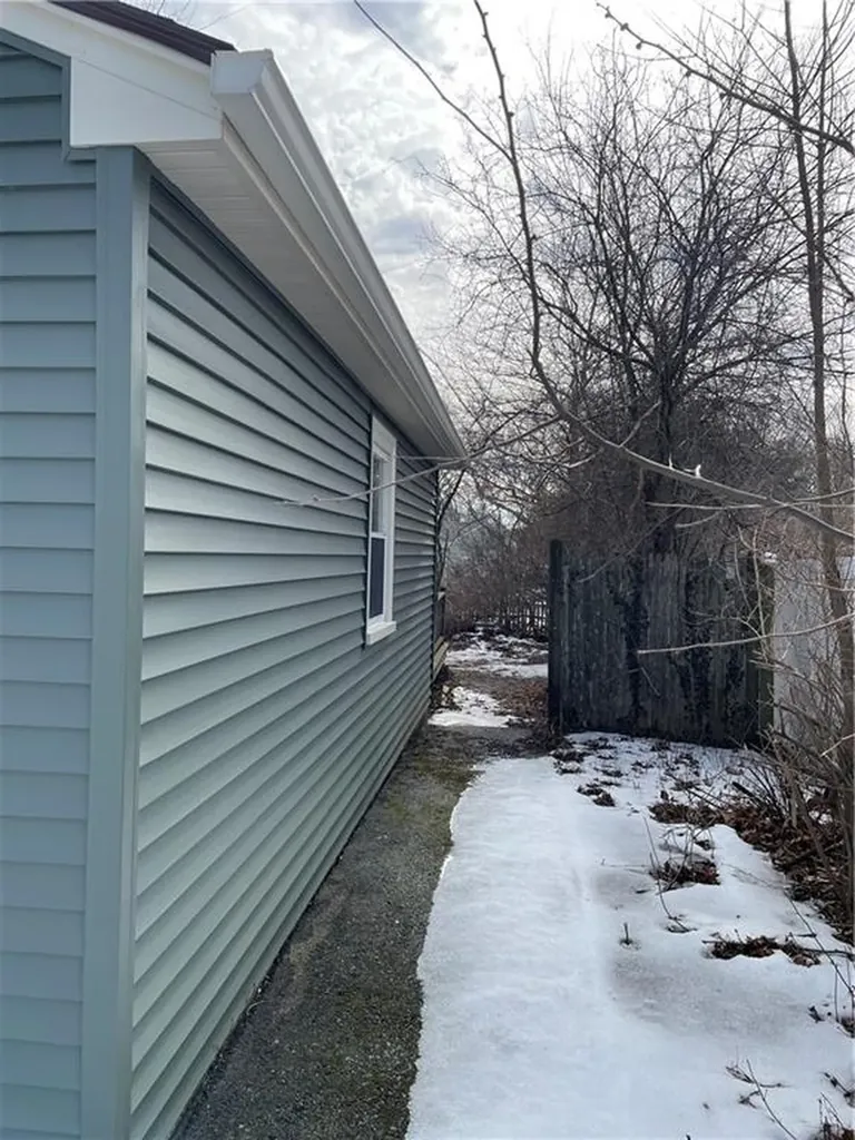 4 Sheffield Drive Lincoln RI 02865