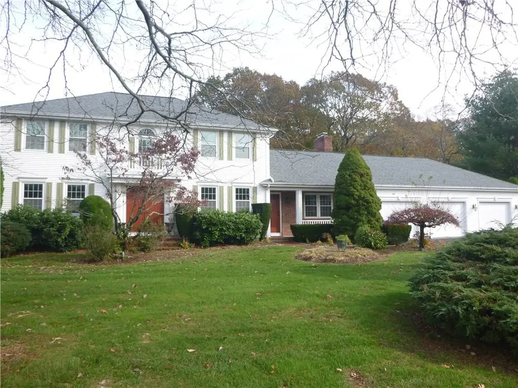 385 Olney Arnold Road Cranston RI 02921