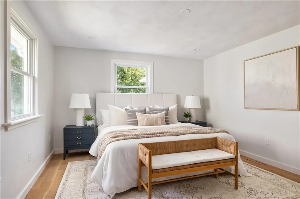 16 Coffey Avenue Narragansett RI 02882