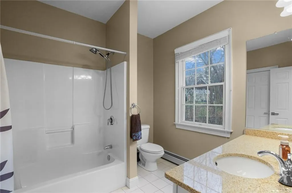 20 Fair Oaks Drive Lincoln RI 02865
