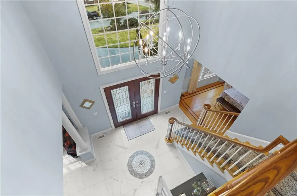 20 Fair Oaks Drive Lincoln RI 02865