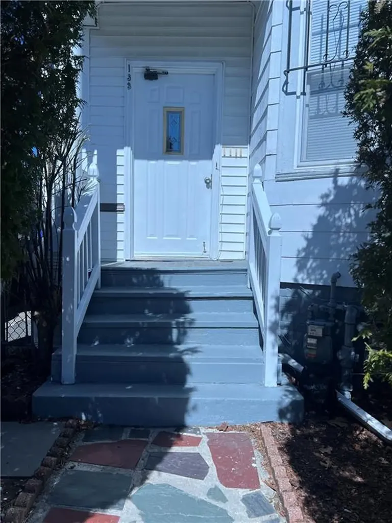 131 Mitchell Street Providence RI 02907