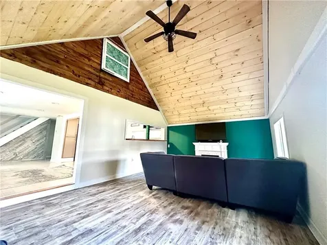 92 Cove Street Portsmouth RI 02871