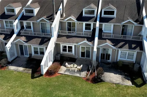 116 Rolling Hill Road Portsmouth RI 02871