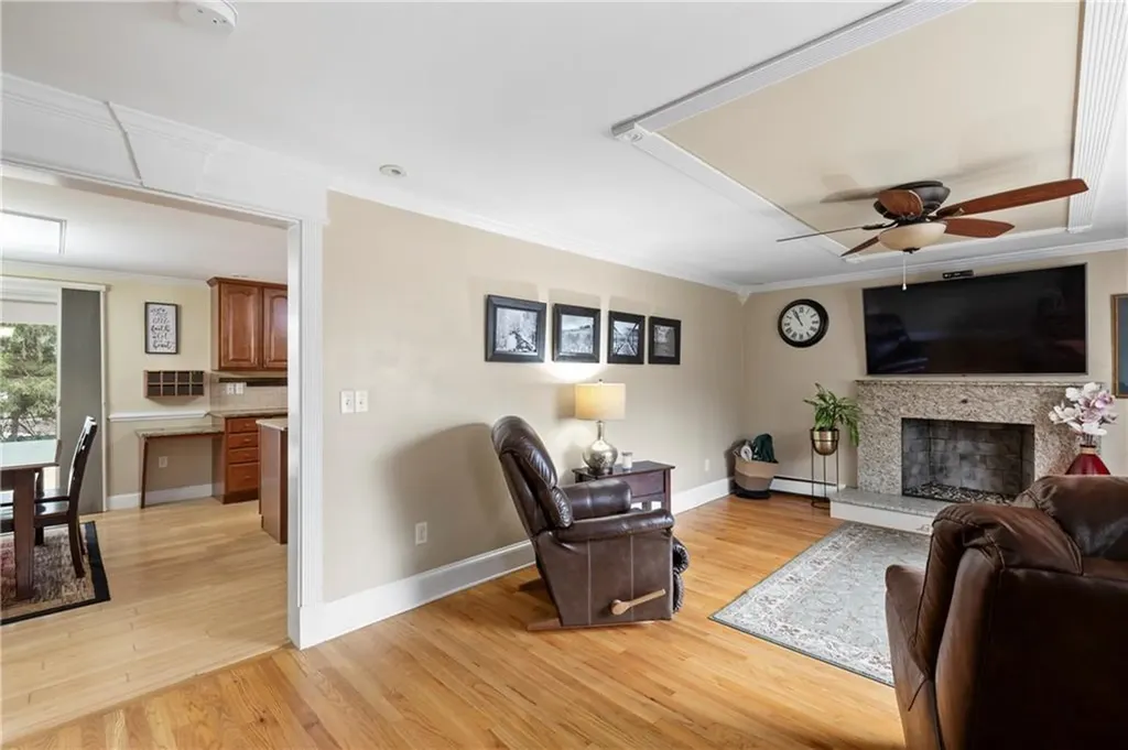 64 Winsor Avenue Johnston RI 02919