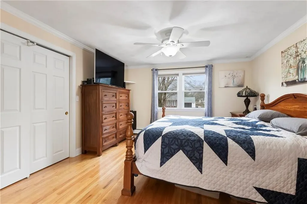 64 Winsor Avenue Johnston RI 02919