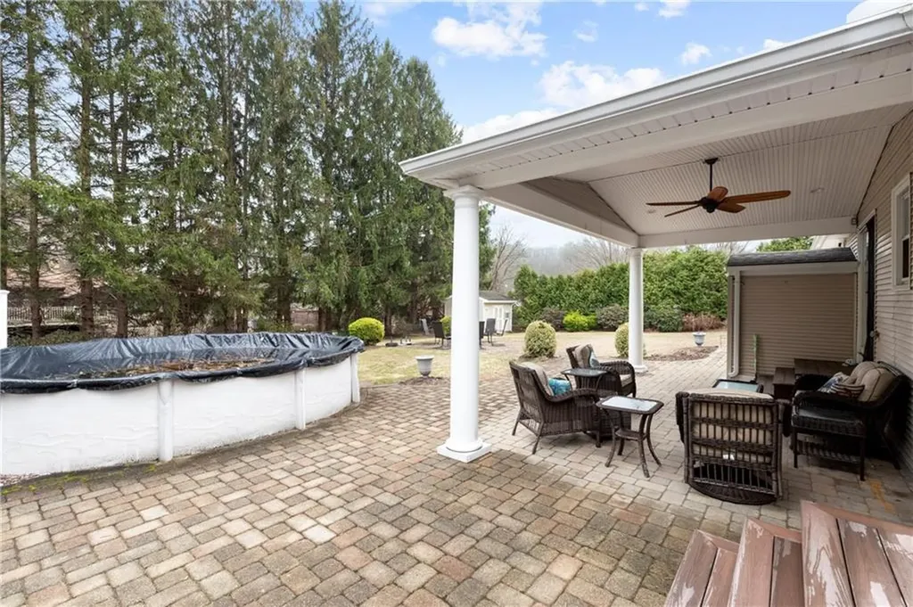 64 Winsor Avenue Johnston RI 02919
