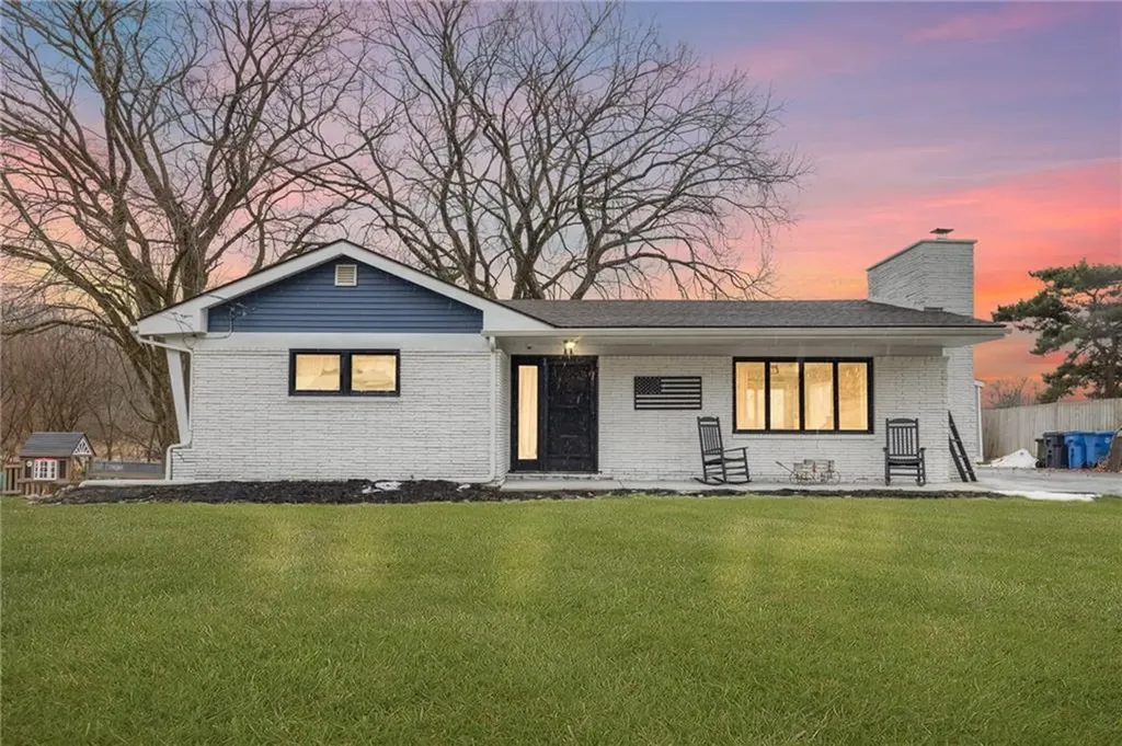 11 Hardwick Street Cumberland RI 02864