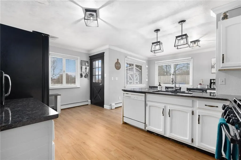 11 Hardwick Street Cumberland RI 02864