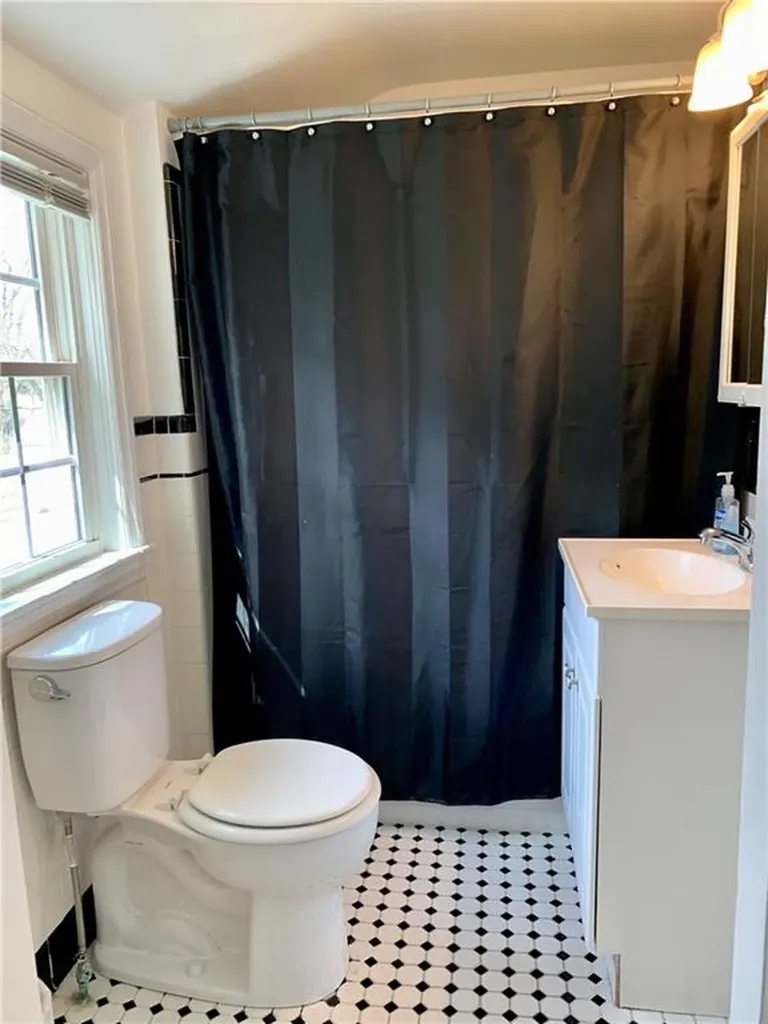 103 Brunswick Drive Warwick RI 02886