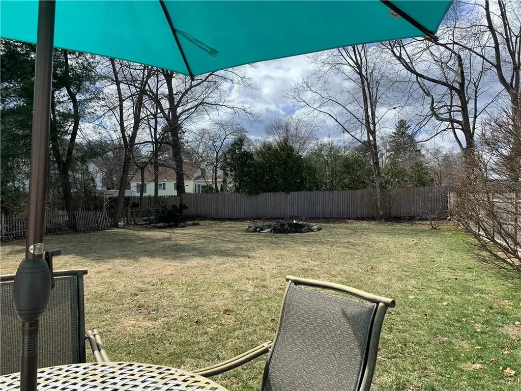 103 Brunswick Drive Warwick RI 02886