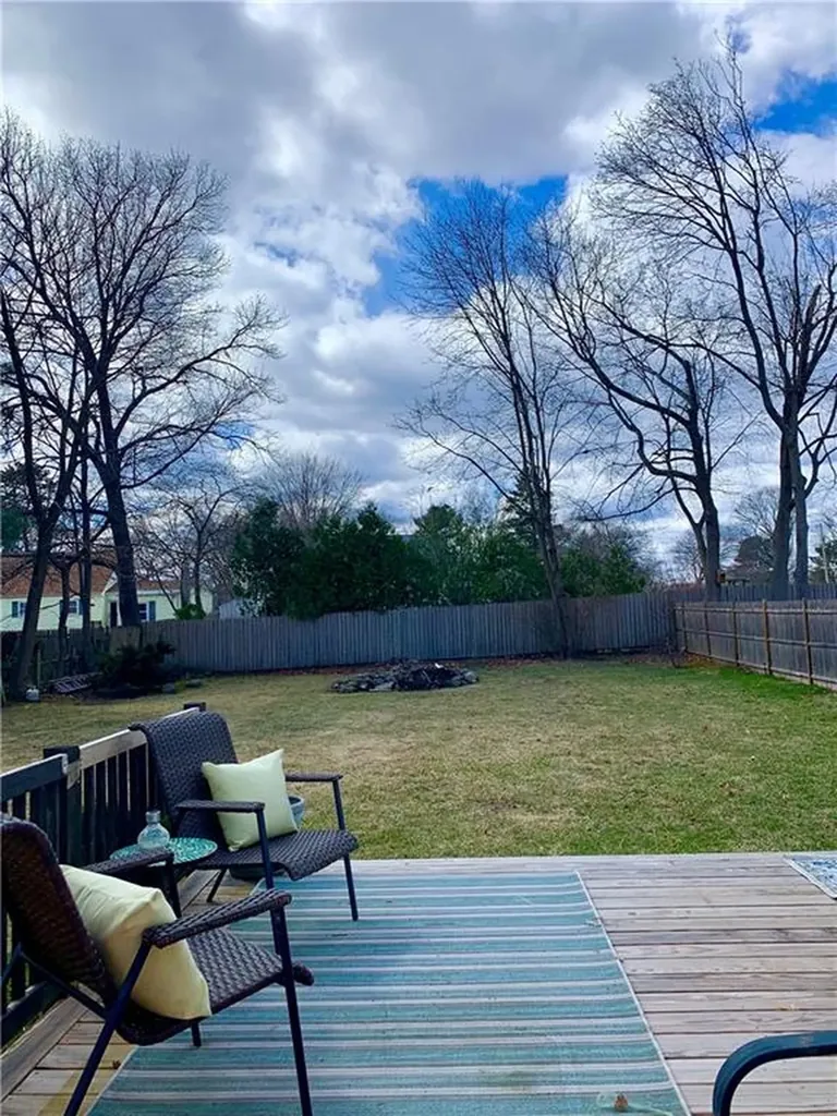 103 Brunswick Drive Warwick RI 02886