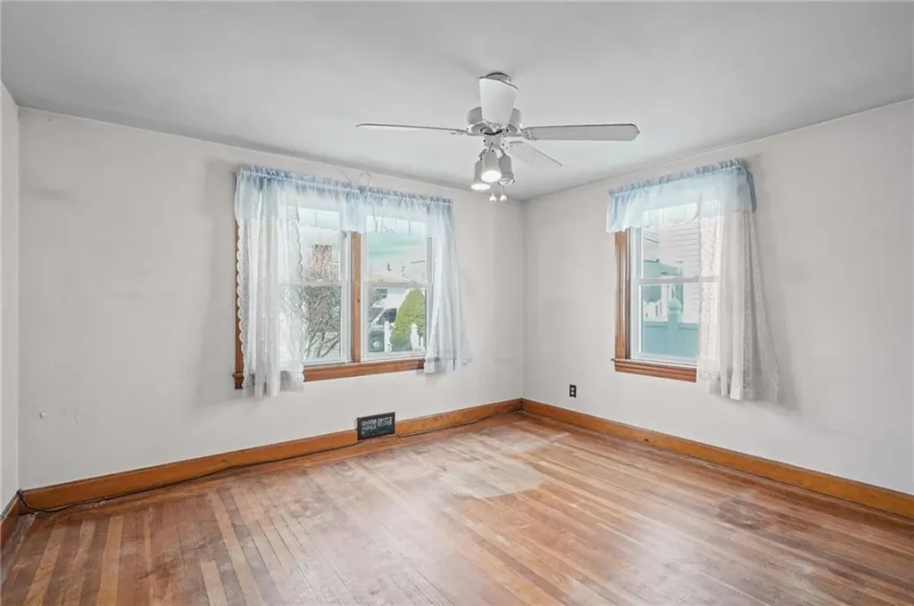 4 Rose Street North Providence RI 02904